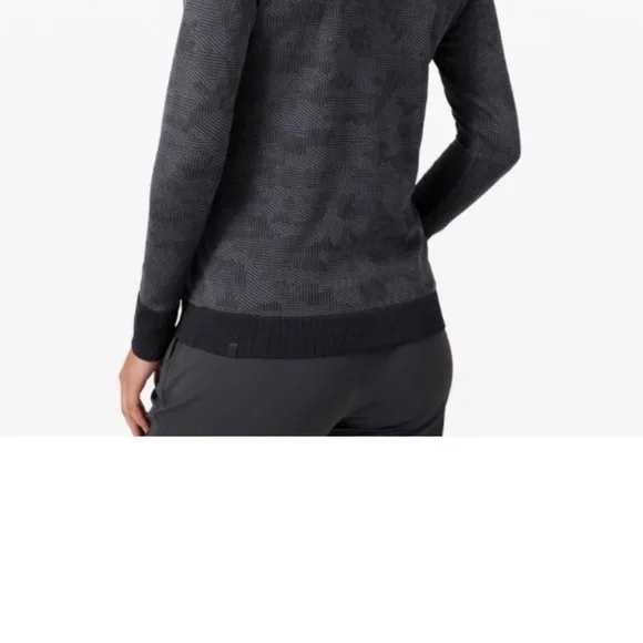 Lululemon - Picture 2 of 4